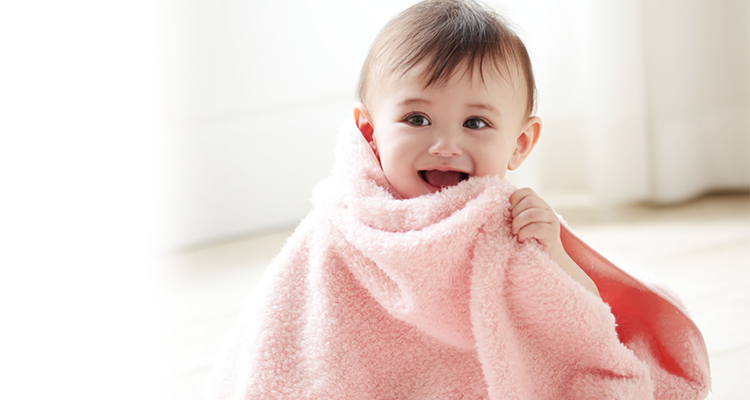 Научитесь, как ухаживать за маленьким ребенком, через увлекательный комикс!