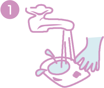 1.Ополосните пятно водой.